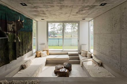 D House