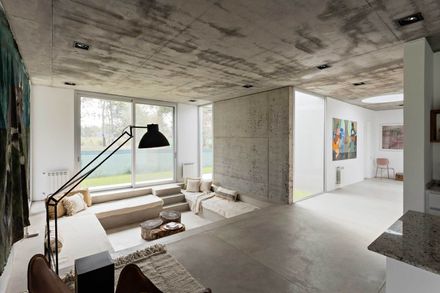 D House