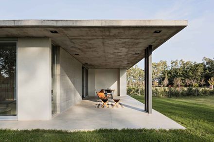 D House