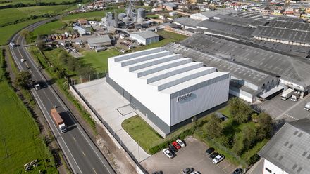 Paraiso Office Building + Industrial Warehouse