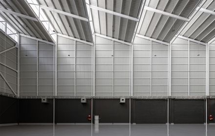 Paraiso Office Building + Industrial Warehouse