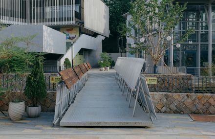 Easel Bridge