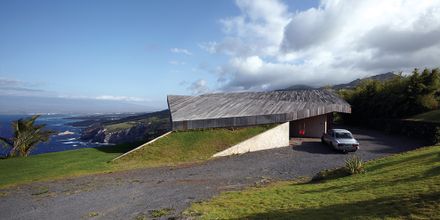 Clifftop House Maui