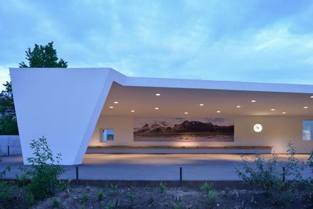Renovation And Extension Of The Zurich Zoo Foyer
