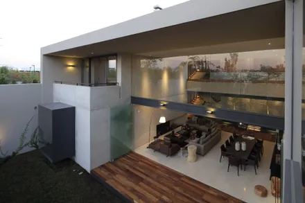HNN HOUSE