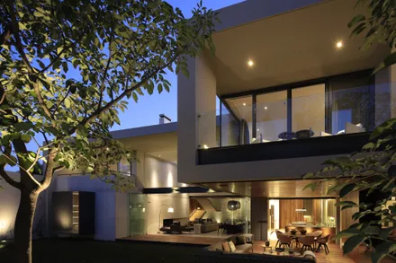HNN HOUSE