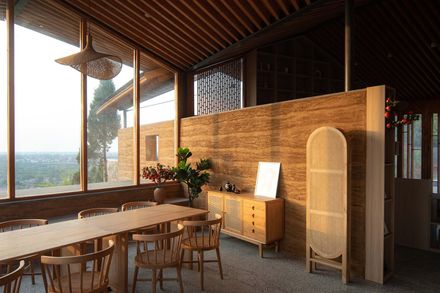 Dapi Mountain Pavilion