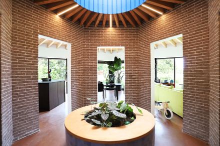 Stijn & Nele Hexagonal House