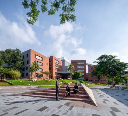 Yuanbo Building, Hub of Art Teachers