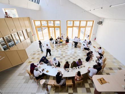 Cooking School for Migrants of Renovation Industrial Hall