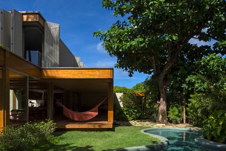 House of Amendoeiras
