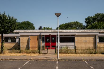 Primary School Lux