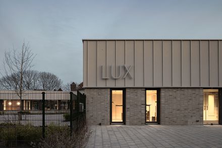 Primary School Lux