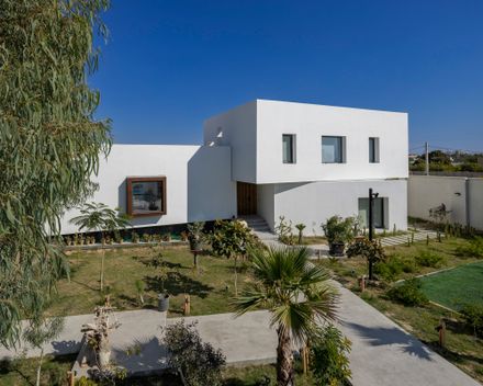 Villa 144