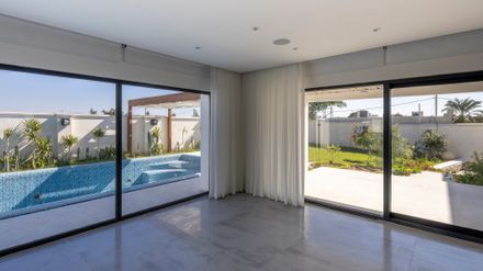 Villa 144