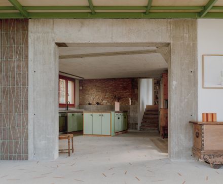 Texturised House