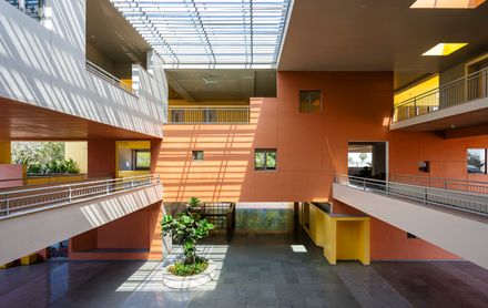 Rainbow International School