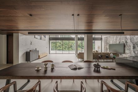 Rendezvous for Four Generations Residence