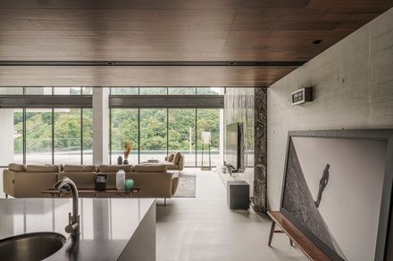 Rendezvous for Four Generations Residence