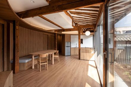 Boundary Residence