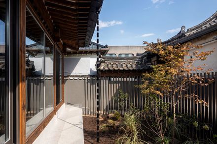 Boundary Residence