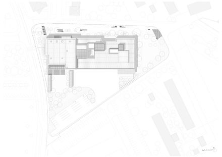 (S)pace Pariselle Educational Building