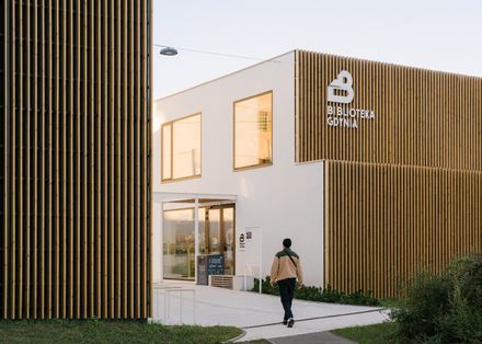 Widna Haven Community Center and Library