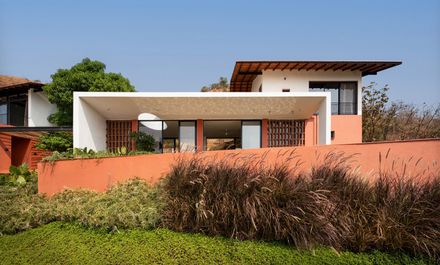 Villa Prakriti