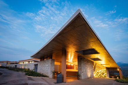 Halala Kella Lodge