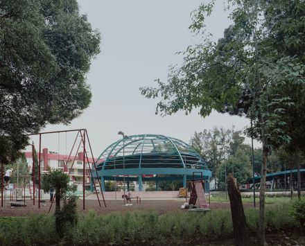 UH INFONAVIT Iztacalco Housing Unit and Public Space