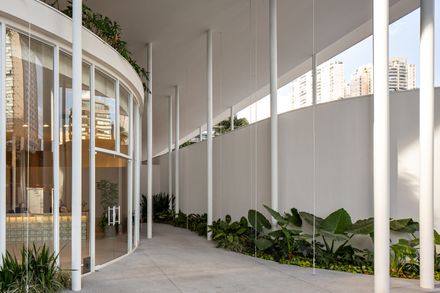 Pavilion Tess