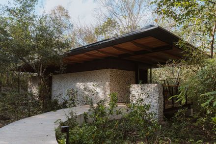 Rio Perdido West Bungalows