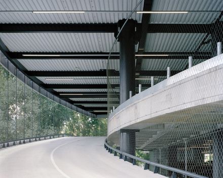 Mobilis Automotive Building