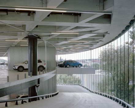 Mobilis Automotive Building