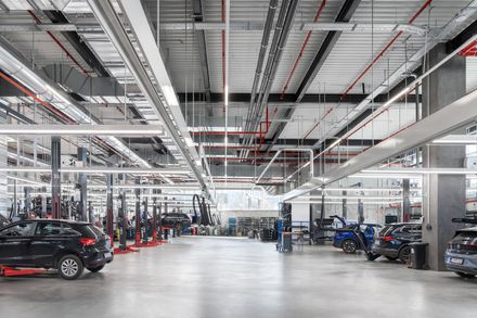 Mobilis Automotive Building