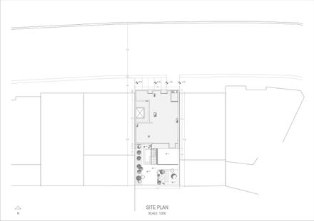 Dwelling the Absent: Residential Apartment for Maryam and Faraj Shiraz