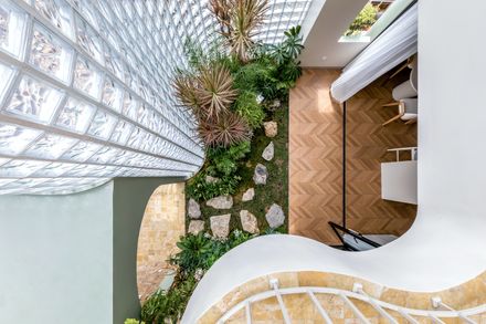Crystal Pavilion House