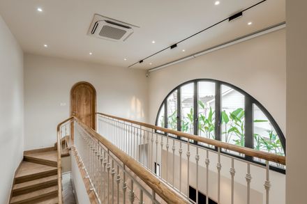 Crystal Pavilion House