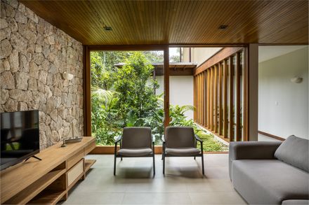 ISA Residence