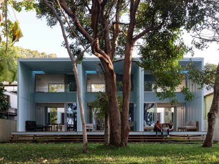 Blok Three Sisters House