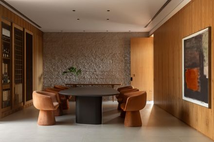 House G+B