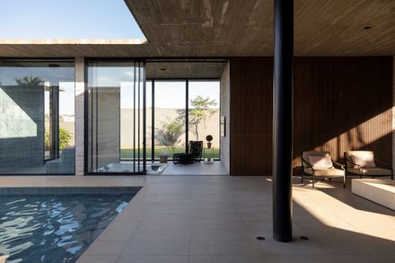 House G+B