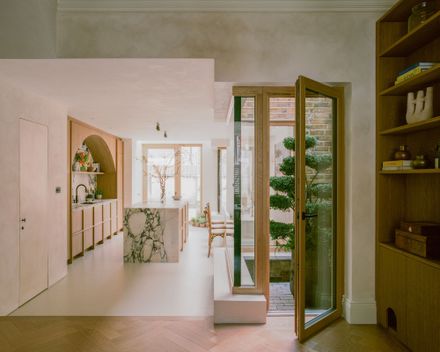 Sobremesa House