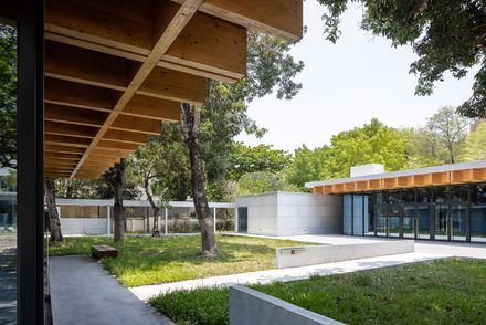 NCKU Art Lounges Da Hsin Yuan