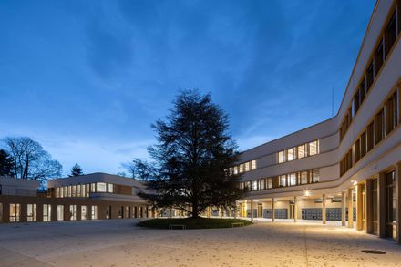 Claudine Hermann Secondary School