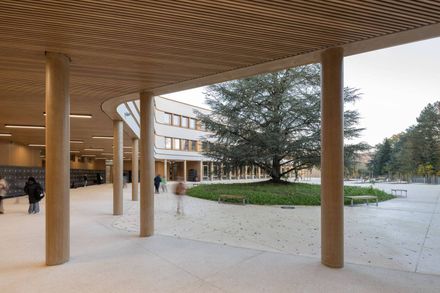 Claudine Hermann Secondary School