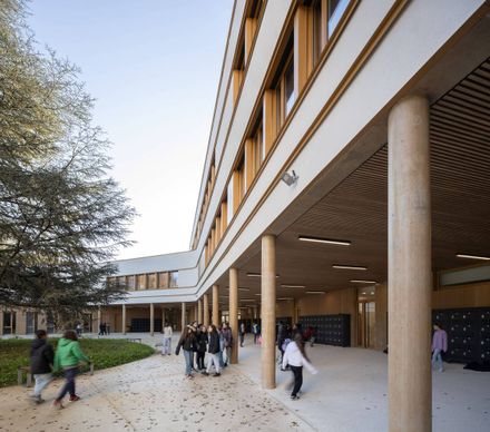 Claudine Hermann Secondary School