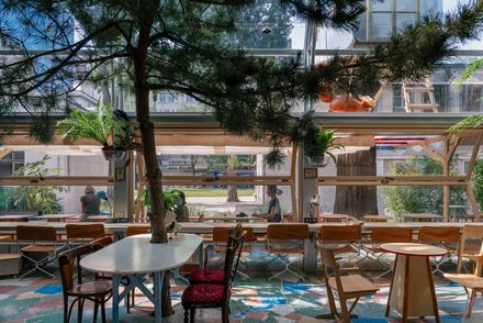 Renovation Design For The Metal Hands Coffee Youyi Store Garden Branch