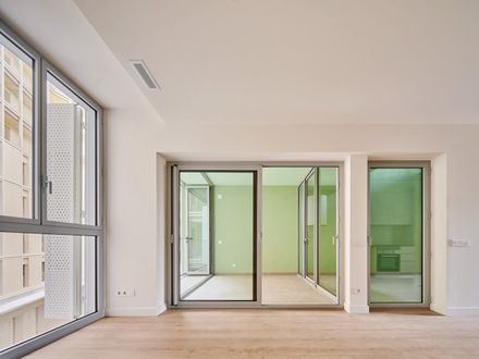 Glories Square 60 Social Housing Units / SV60 Arquitectos