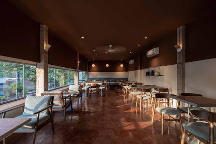 HỚP Cafe